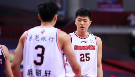 广东男篮|杜锋迎捷报！赵睿正式复出，马尚回应回归消息，张皓嘉：一切顺利
