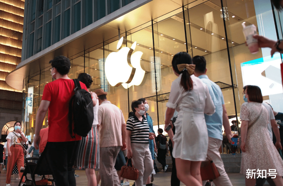 蒂姆·库克|不让居家办公是种族歧视! 苹果员工谴责CEO库克要求他们回公司办公