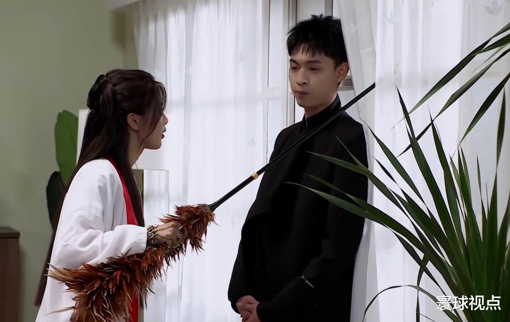 家有姐妹|杨超越抽中了王炸剧本？喜剧IP《家有姐妹》，让观众笑出了腹肌