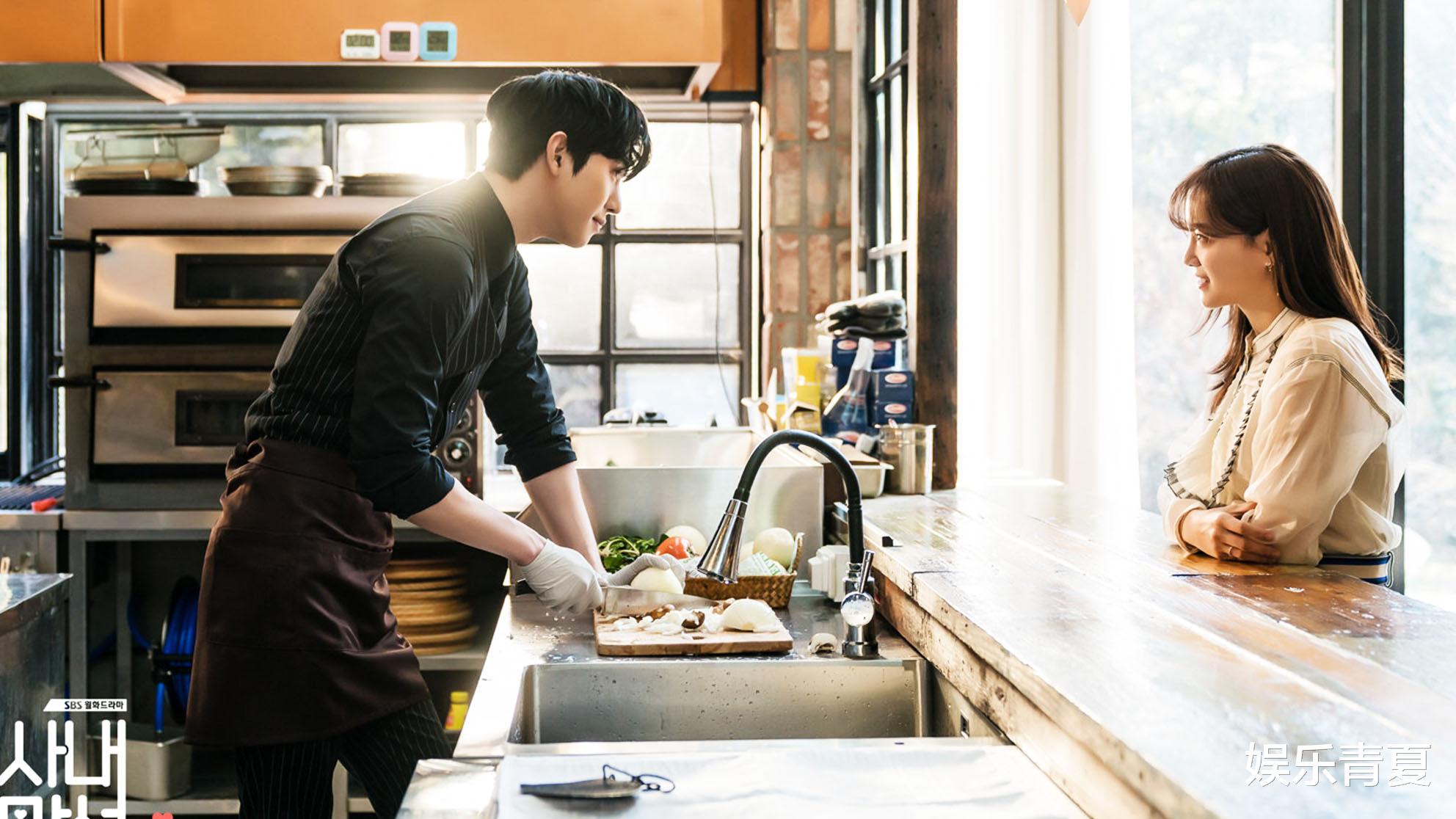 TVB|《社内相亲》安孝燮金世正搞怪可爱四连拍，戏里浪漫恋爱，戏外互动也亲密！