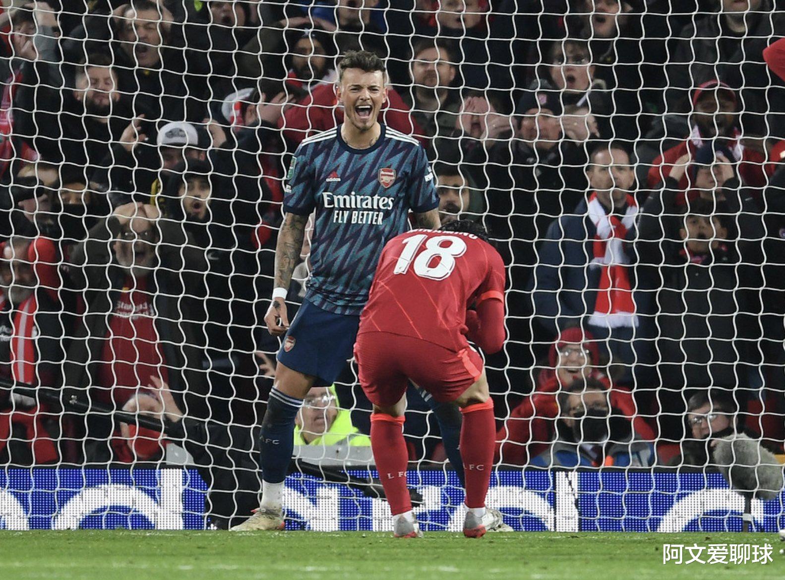 阿森納|英超爭(zhēng)四激烈，阿森納達(dá)成三項(xiàng)轉(zhuǎn)會(huì)交易，將拉開(kāi)曼聯(lián) 熱刺的差距