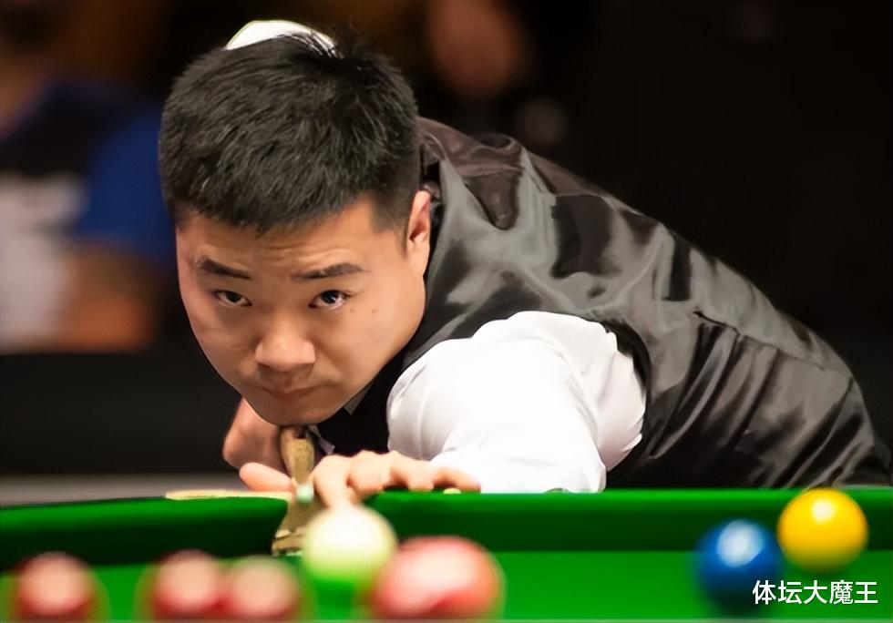 丁俊晖|斯诺克47年仅诞生11位世界第一！丁俊晖最尴尬，在位21天就被顶替