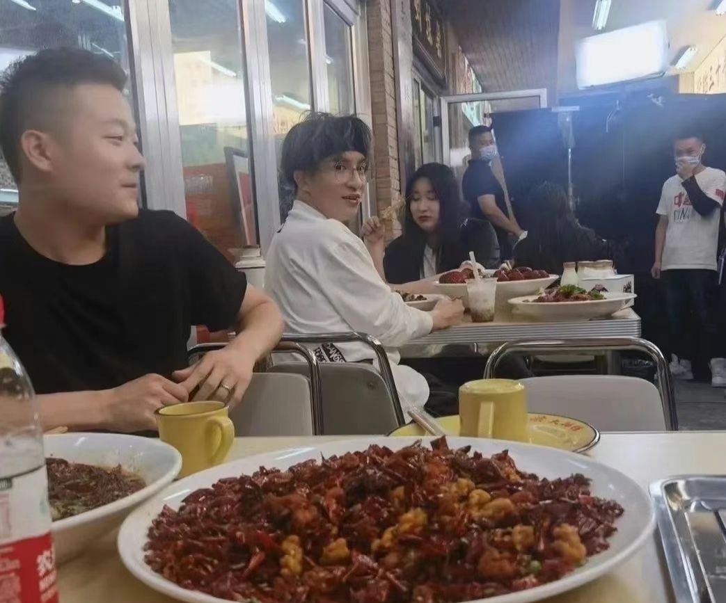 神回复 10条爆笑网友神回复，不笑你来找我！