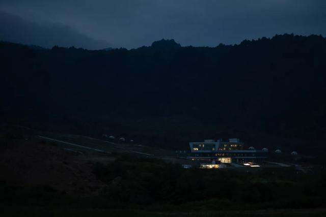 |别再喊热了!这个被央视疯狂点赞的避暑秘境,18℃!爆凉快!