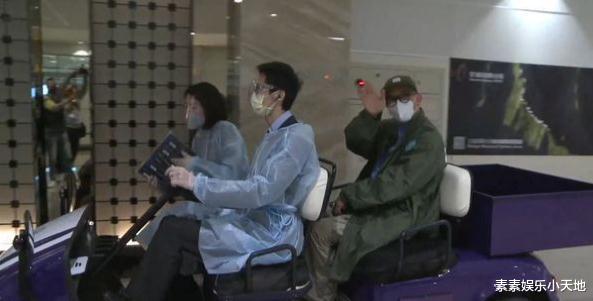 具俊晔|具俊晔抵达台北跟大家热情挥手，小S：好想跟他叙叙旧