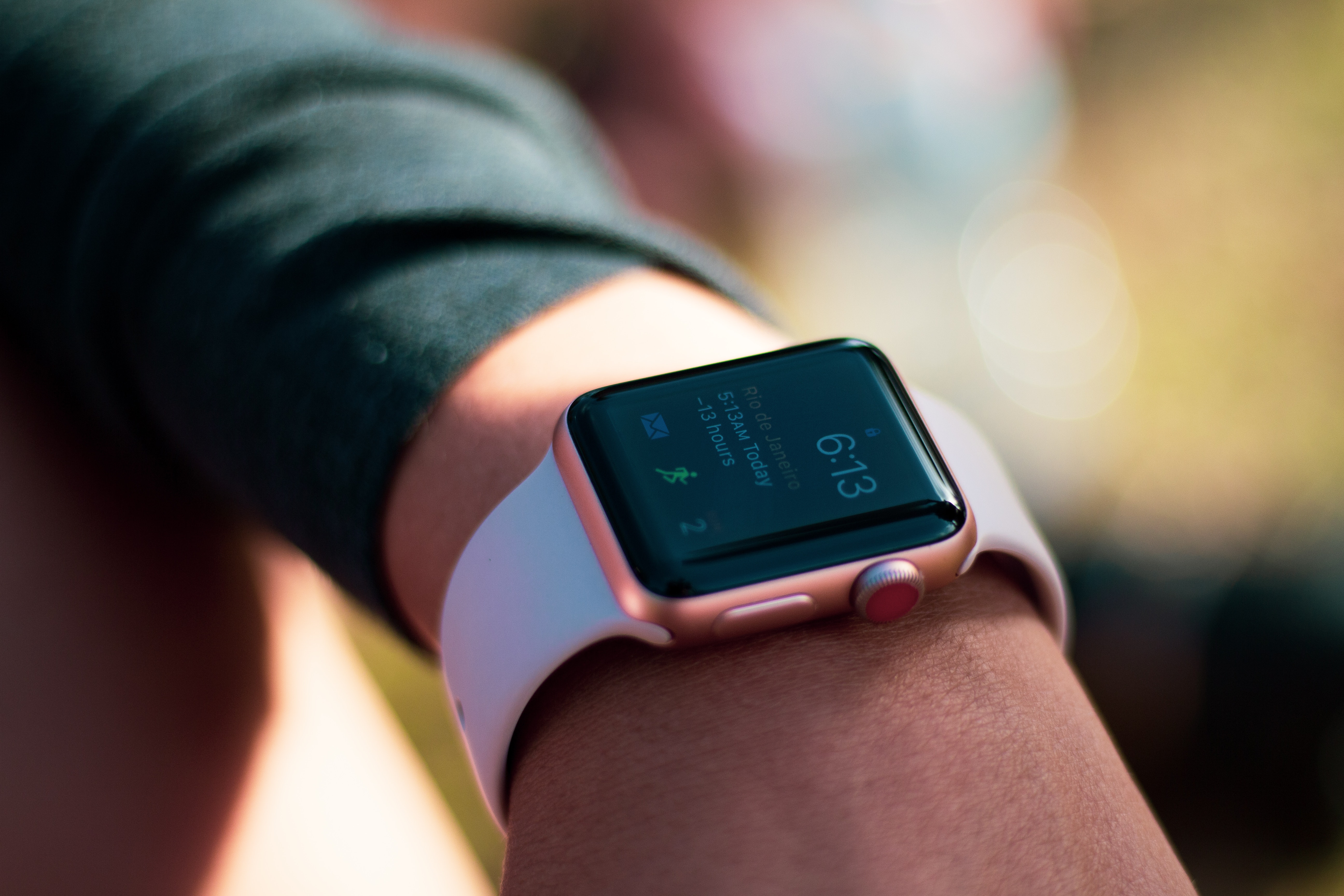Apple Watch|卖了5年才放弃!苹果旧款手表停产前夕全球疯卖:可惜中国人不傻