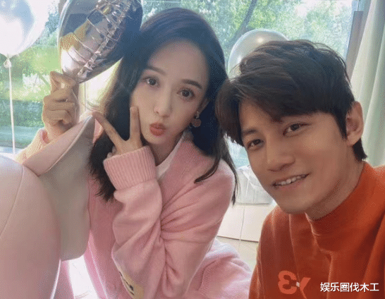 陈乔恩|陈乔恩嗜烟如命!盘腿坐椅子上吞云吐雾,与小老公备孕生娃仍狂抽