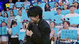 王菲|这个男人出现,惹哭了太多人