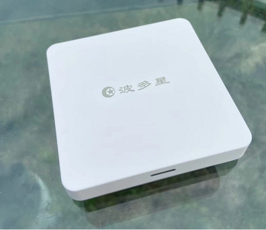 微软|简单操作的电视盒子有哪些?如何选择电视盒子的功能呢?