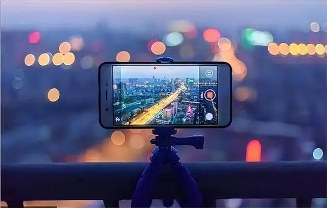 短视频|新“陷阱”正在影响国人？近9亿人沉迷当中，官方已多次点名