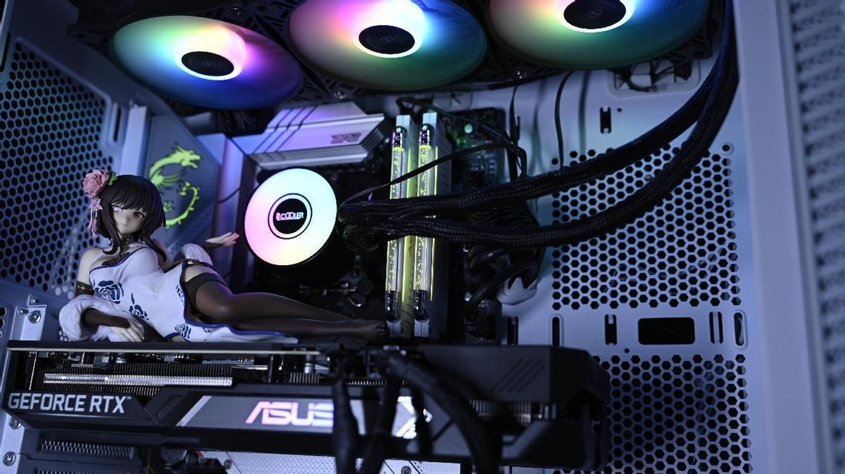 主板|换个主板性能提升8%？微星Z790刀锋开箱体验