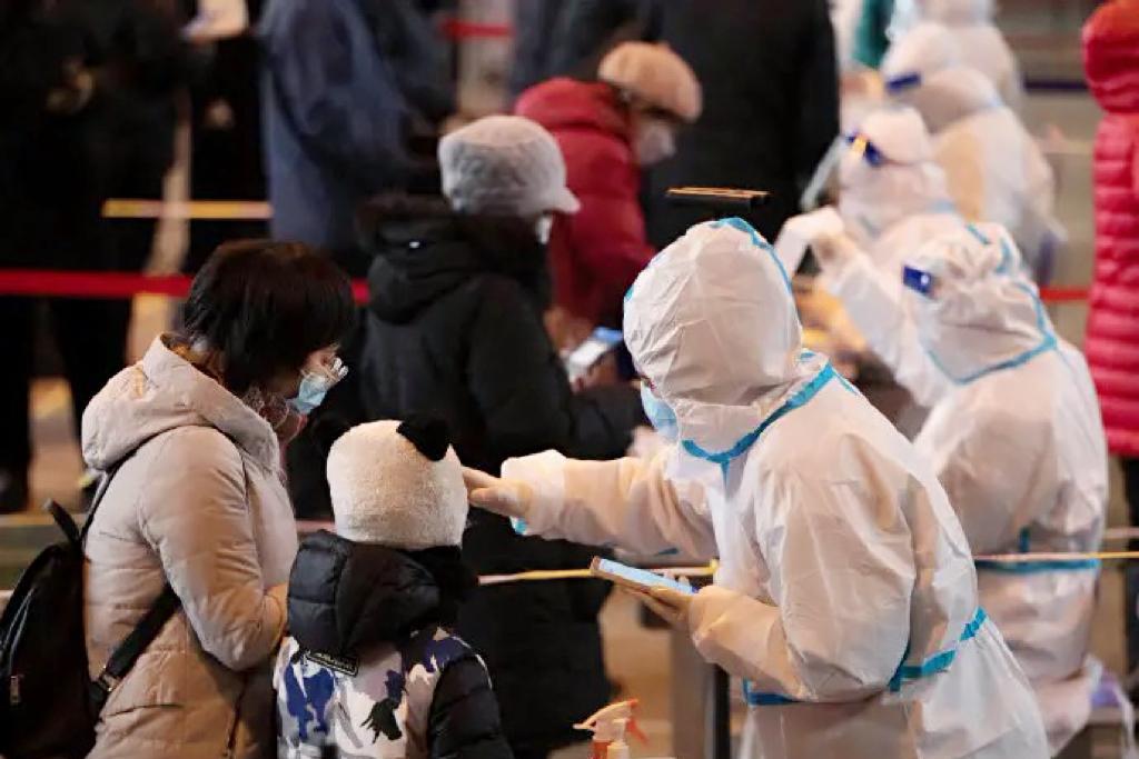 巴颖|神秘张珊珊照片首次曝光,身份披露