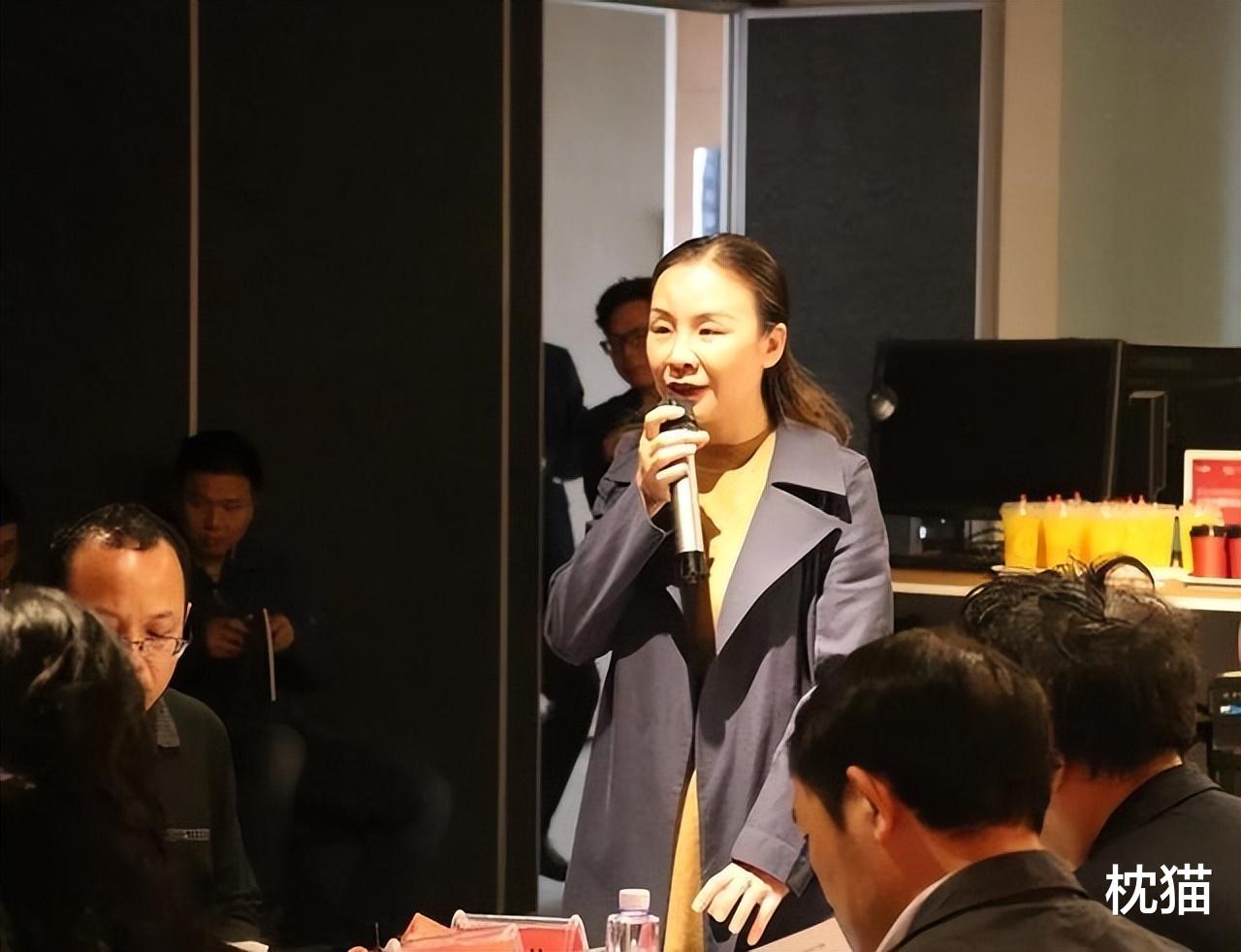 电子商务|湖北女首富赖春临,摆摊起家,如今身家已达60亿