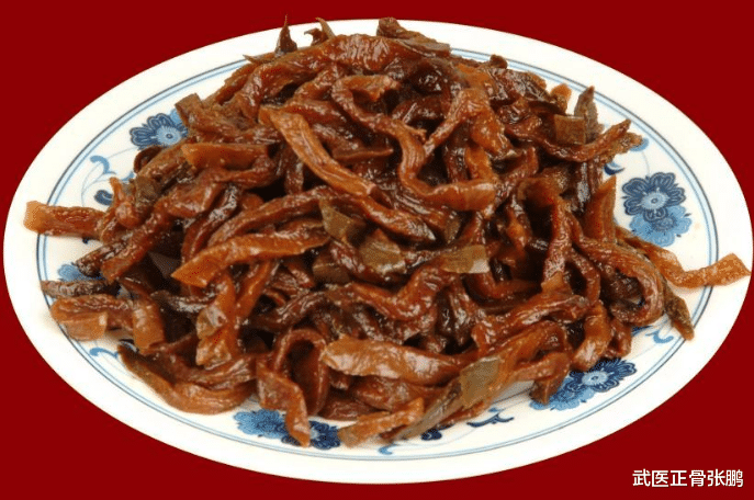 骨质疏松|痛风“源头”被发现,内科专家:烟酒榜上无名,前3名很多人天天吃