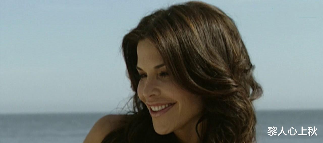 母亲节|贝佐斯母亲节罕见秀老妈！搂着妈妈幸福甜笑，52岁未婚妻黯然失色