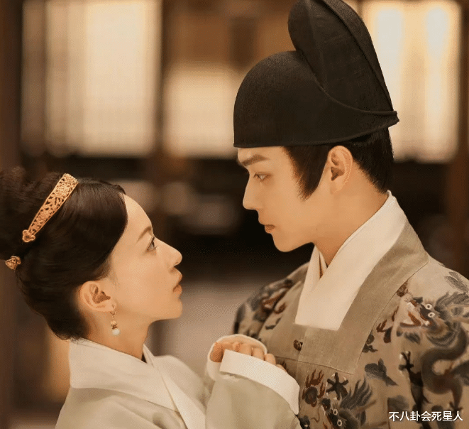 尚食|《尚食》首播！12位女星同比美，谁扛不住死亡妆造谁尴尬