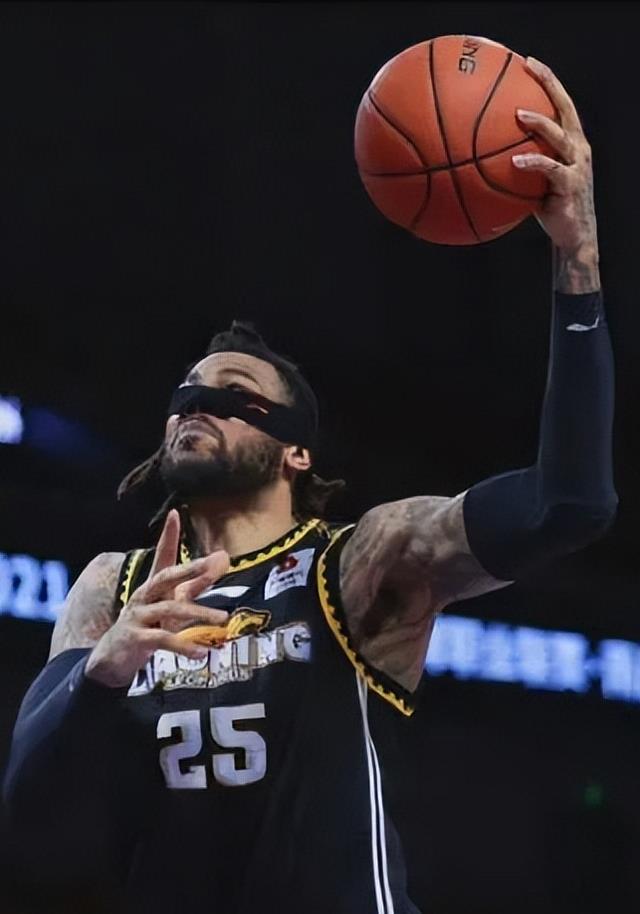 NBA|历史唯一！辽篮大外莫兰德即将成就NBA和CBA双料冠军的壮举！