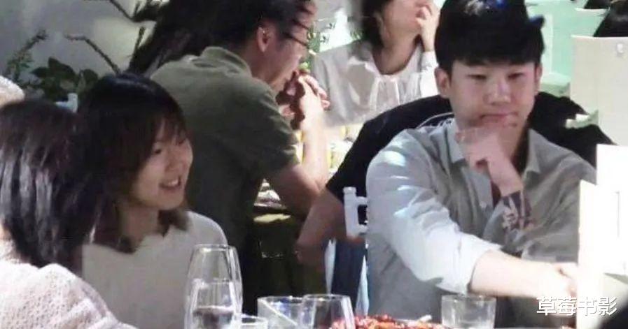 司藤|2022第一大瓜!这一对竟然偷偷结婚,瞒了我们这么久