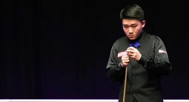 英格兰|QShcool第三站结束，赵剑波再度功亏一篑，12选手喜获职业赛资格