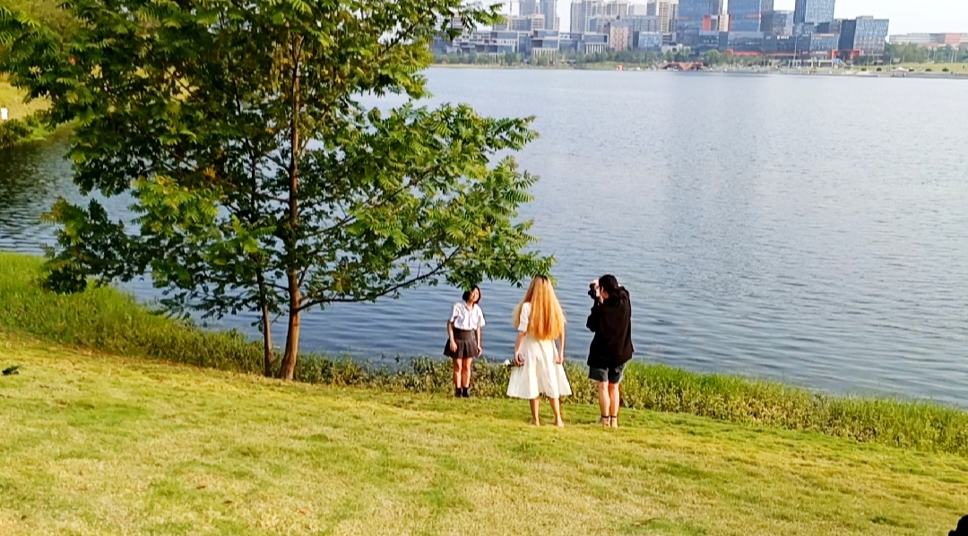 兴隆|成都又一美景——夕阳下都兴隆湖，美得像一幅画