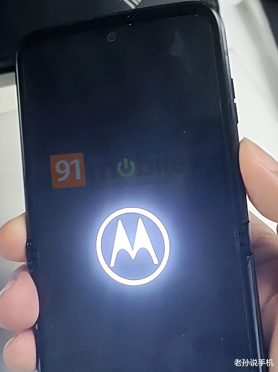 摩托罗拉|摩托罗拉卷轴屏曝光，OPPO、华为、小米悉数下场，谁会全球首发？