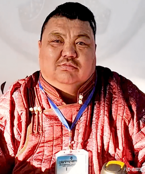教练 醒悟了？网红恩克到健身房减肥，惨遭教练嘲笑，他的回答令人鼻酸