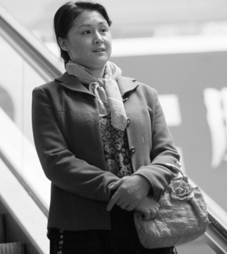 于月仙|演员宋小宝写藏头诗纪念于月仙去世一周年,网友:有情有义!