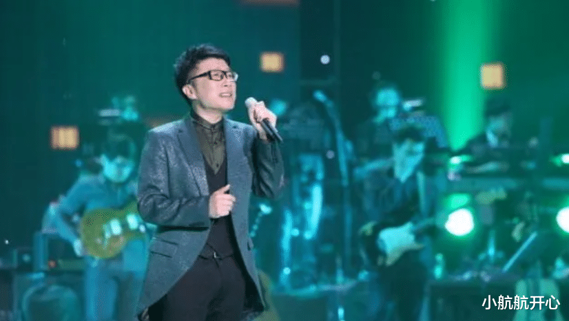 庞龙|曾靠一首歌就挣2.4亿,退圈10年的庞龙,如今怎样了?