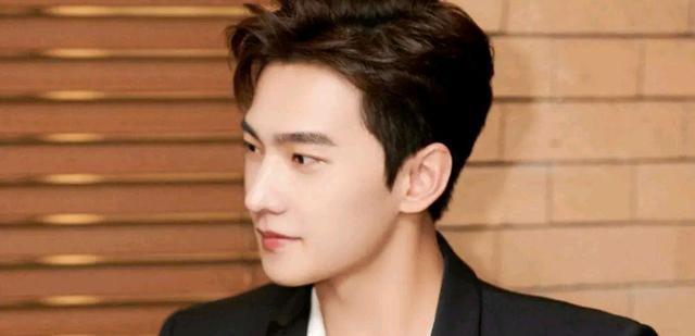 杨洋|时隔三年，杨洋终于再有上星剧，题材偏主旋律，可进一步稳固地位