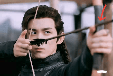 迪丽热巴|抱不起女星、拉不开弓、“白斩鸡”身材,圈里男演员到底有多虚?