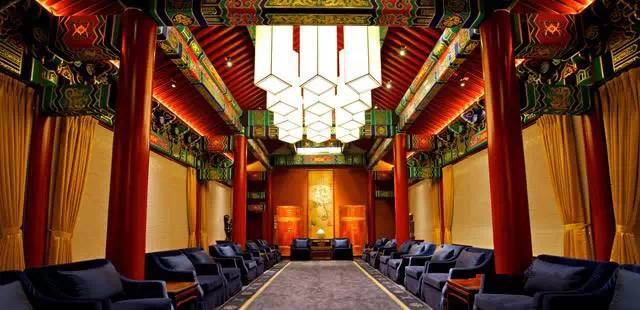 古董|收藏800多件古董家具，全部无偿捐给艺术馆