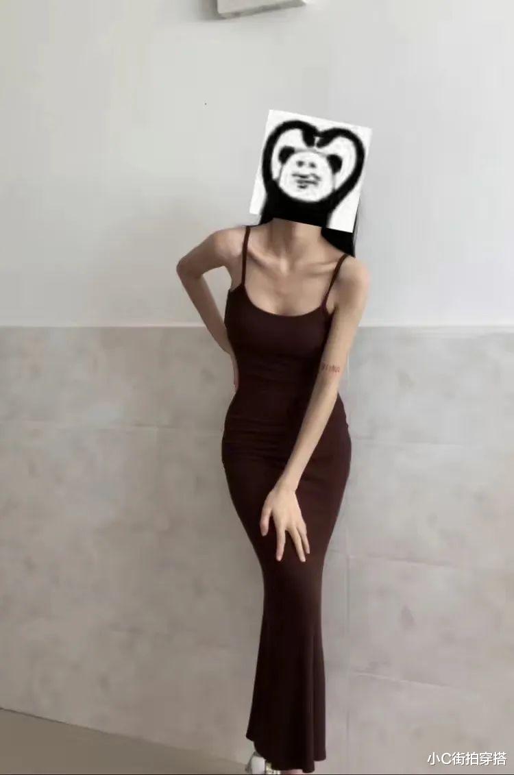 难道紧身款式的吊带连衣裙不适合“小个子”的女生吗