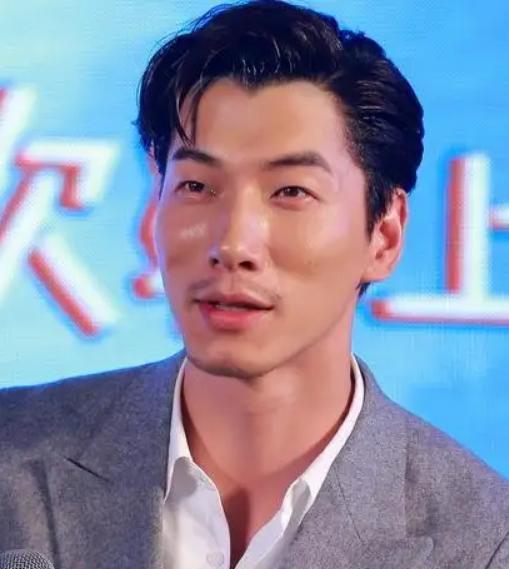 王千源|论“大长脸”只服这8位,有人自嘲是“驴脸”,有人一屏装不下