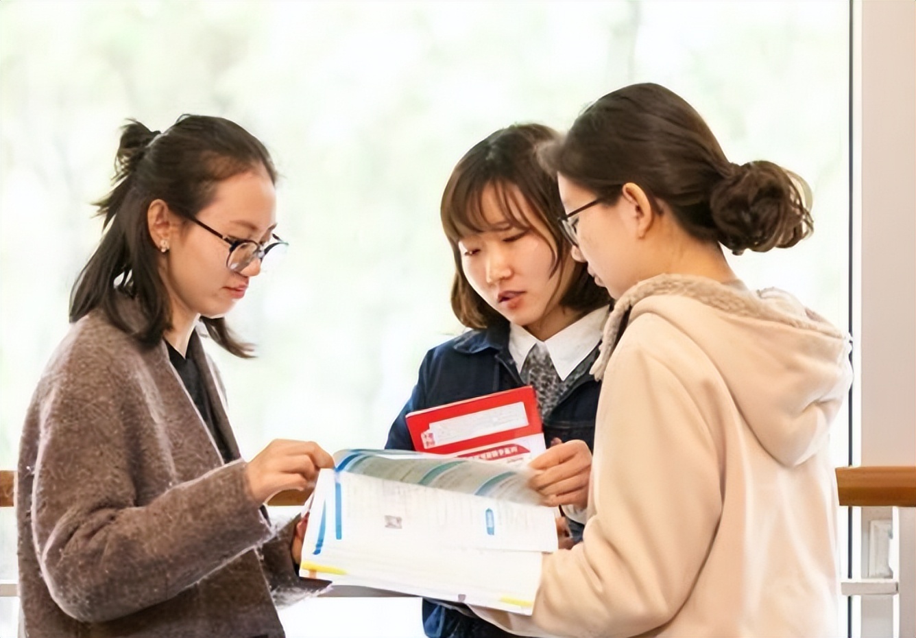 深圳市|“新型啃老”正在蔓延,家长身处其中不自知,看有你的孩子吗?