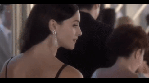 莫妮卡·贝鲁奇|差点就错过了莫妮卡·贝鲁奇的《同床异梦》