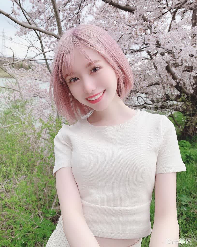 |超可爱百万人气正妹,可爱模样非常令人恋爱