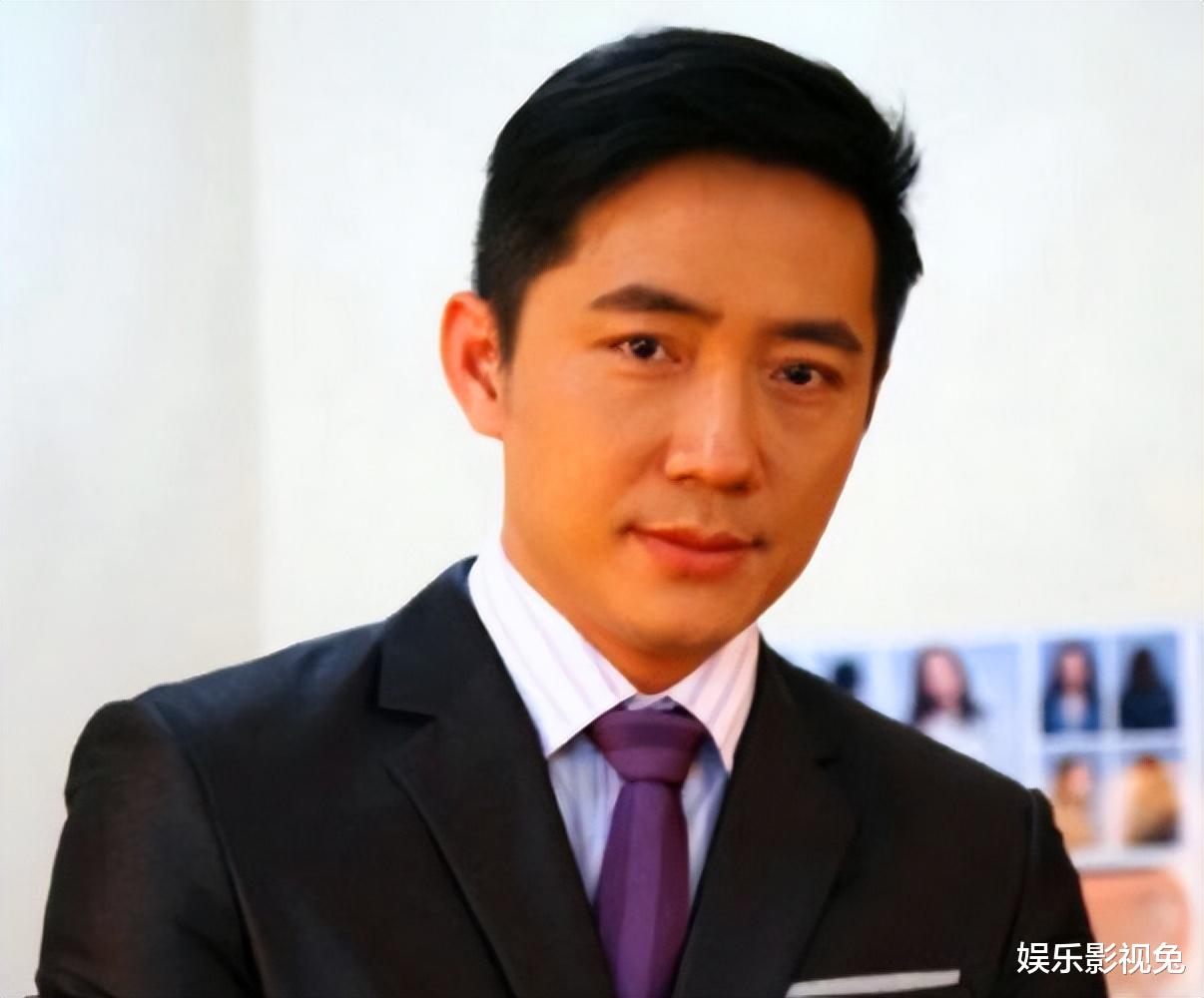 翻译|“康祈耀”彭新智:当颜值演员“没前途”,现实的他是霸道总裁!