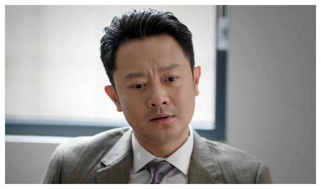 格温妮斯|《底线》符祥为何宁愿离婚，也不让吴华回公司？背后原因太现实