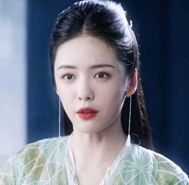 李溪芮|明明都是主角，却死活捧不红！这7位女明星的星运真是门“玄学”