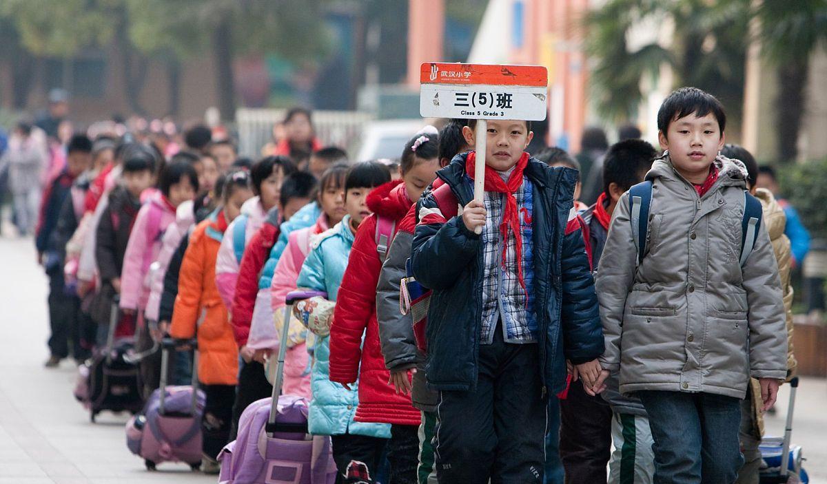 放假通知！河北各地中小学寒假假期时间公布，家长开始发愁