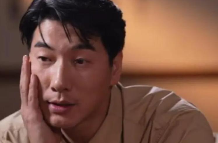 张亮|复合?张亮称前妻为太太!一家四口滑雪度假,与寇静牵手好恩爱