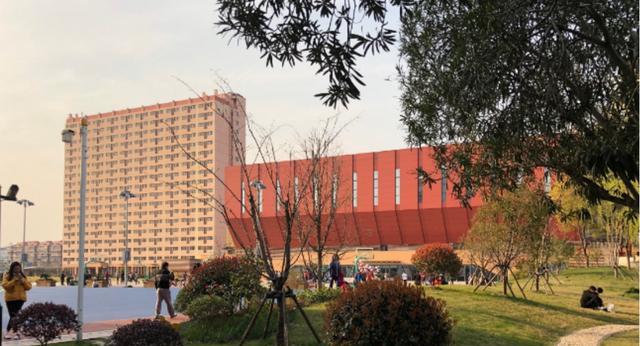 大学|“不应该花14万送儿子上大学”,普通家庭的心里话,真实又扎心