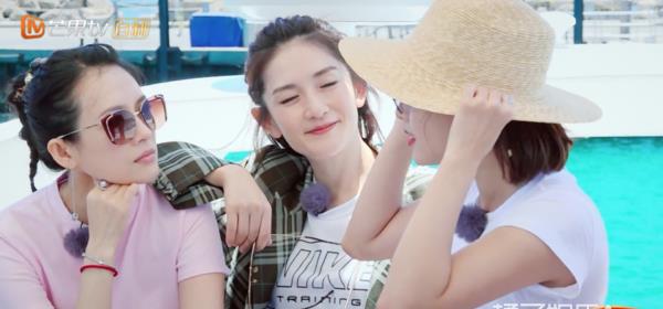 张嘉倪|张嘉倪买超被传婚变？张嘉倪婚后受宠，嫁入豪门也是一场豪赌？