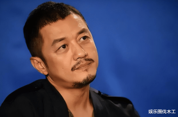 李嫣|李嫣国外豪华游引争议!翘课逃学与辣妹嗨玩数月,成真正不良少女