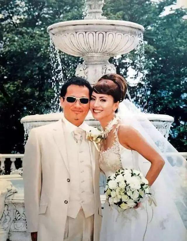 田丽|“火辣”美人田丽直播带货?56岁情史丰富,怼人最厉害