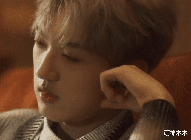 男团|乐华新男团曝光颜值不过关，韩式浓妆身材五五分，成员还有啤酒肚