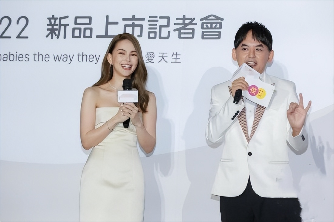 昆凌|发生什么了?刚宣布“封肚”半个月,昆凌又说可能为周杰伦生四胎