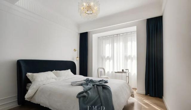 84面积不过百,保留三间房还整出个衣帽间,法式装修美极了!