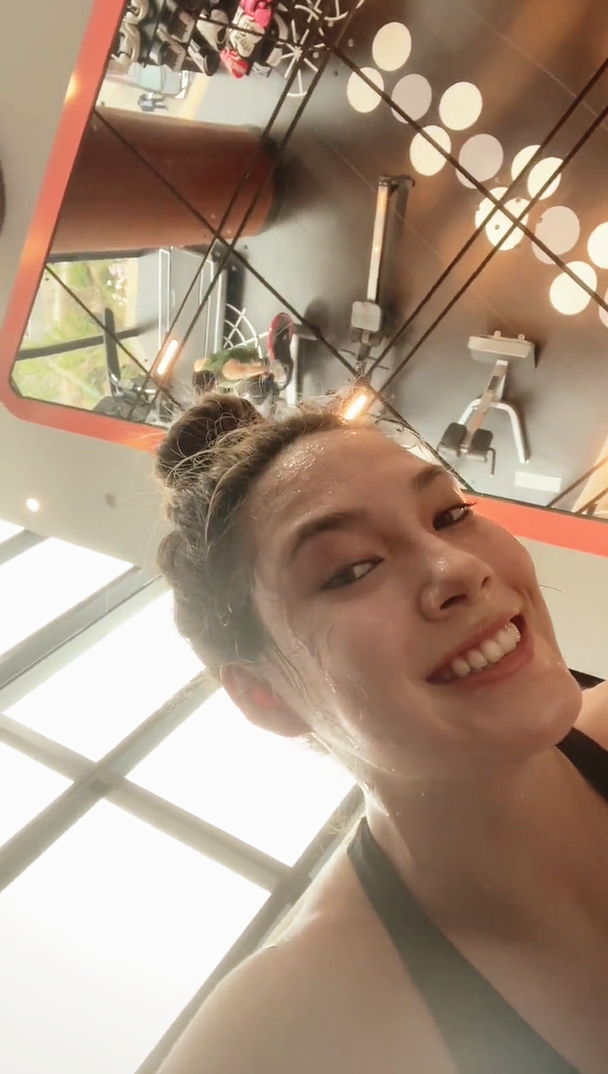 谷爱凌|谷爱凌看起那么瘦,为何却有130斤?坦言瘦不是美,有力量才是美