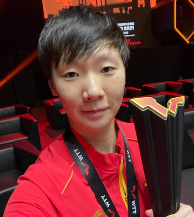 孙颖莎|70万元！樊振东挣钱最多，力压孙颖莎、陈梦等，成为奖金王！